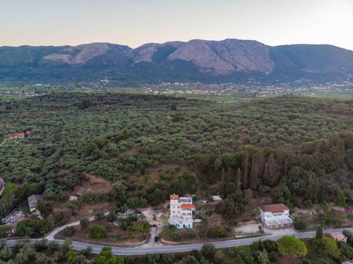 Amalia Country House Ano Yerakarion Exterior photo